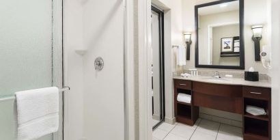 King room at Homewood Suites By Hilton Shreveport.