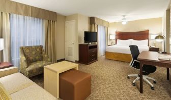 King room at Homewood Suites By Hilton Shreveport.