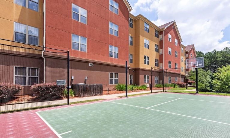 Tennis court at Homewood Suites By Hilton Shreveport.