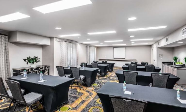 Meeting room at Homewood Suites By Hilton Shreveport.