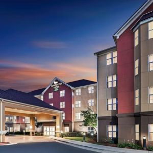 Hotel exterior at Homewood Suites By Hilton Shreveport.