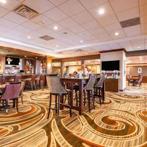 On-site restaurant at Wyndham Omaha.