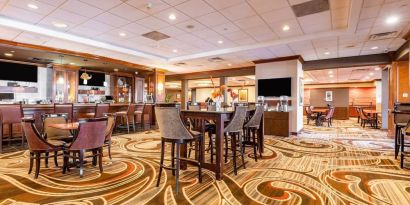 On-site restaurant at Wyndham Omaha.