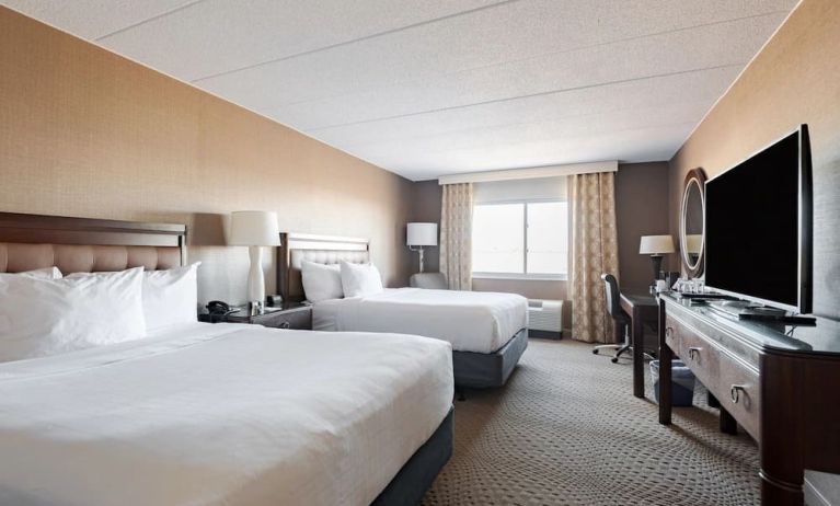 Day use twin room with work desk and private bathroom at Wyndham Omaha.