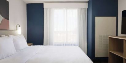Day use room with king bed at Spark By Hilton Guelph.