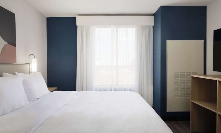 Day use room with king bed at Spark By Hilton Guelph.