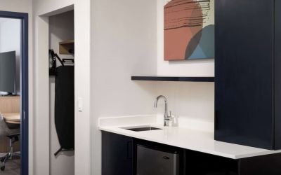 Work desk at Spark By Hilton Guelph.