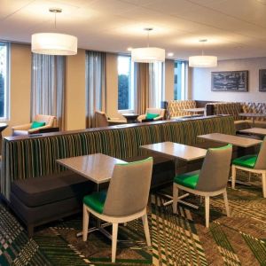 Dining area perfect for coworking at Homewood Suites By Hilton LAX Airport.