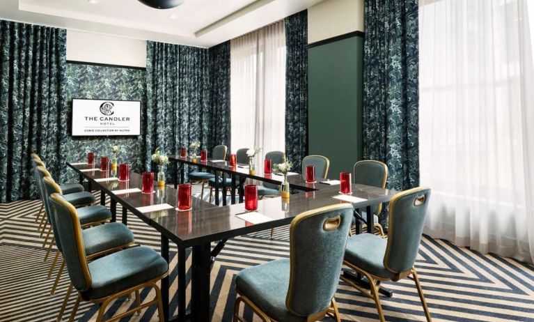 Professional meeting room at The Candler Hotel Atlanta, Curio Collection By Hilton.