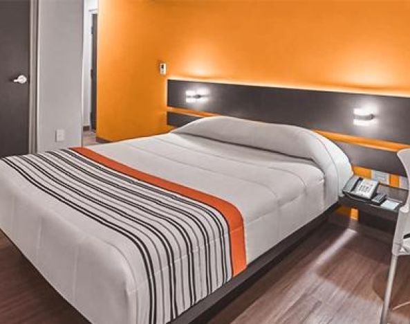City Express Junior by Marriott CDMX Sullivan, Mexico City