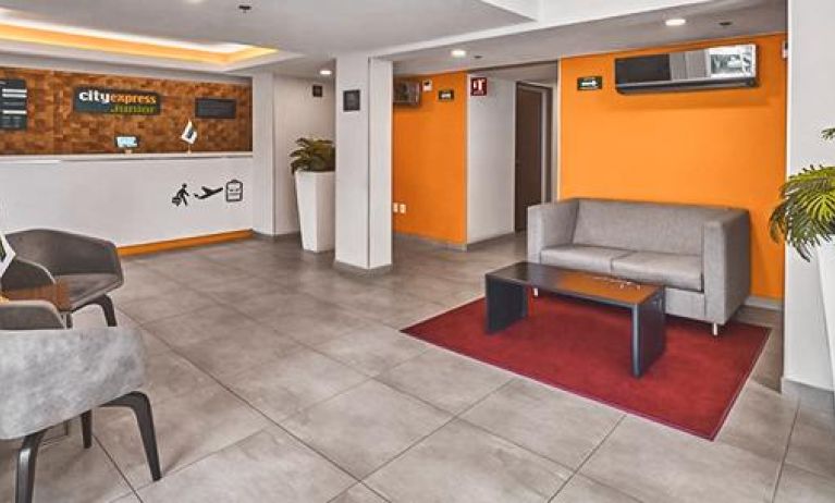 City Express Junior by Marriott CDMX Sullivan, Mexico City