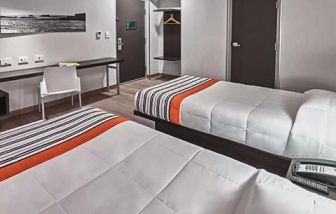 City Express Junior by Marriott CDMX Sullivan, Mexico City
