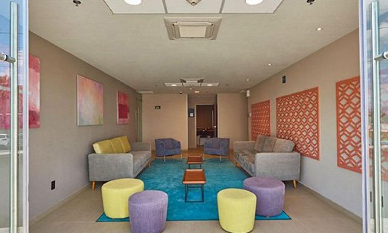 City Express Suites By Marriott Querétaro, Queretaro