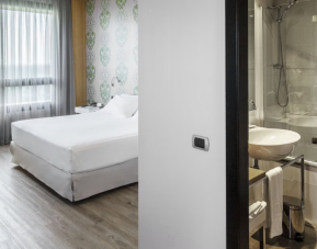 Hotel NH Milano Fiera, Milan