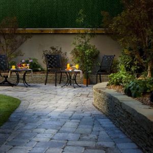 outdoor garden at Aura Hotel Brooklyn.