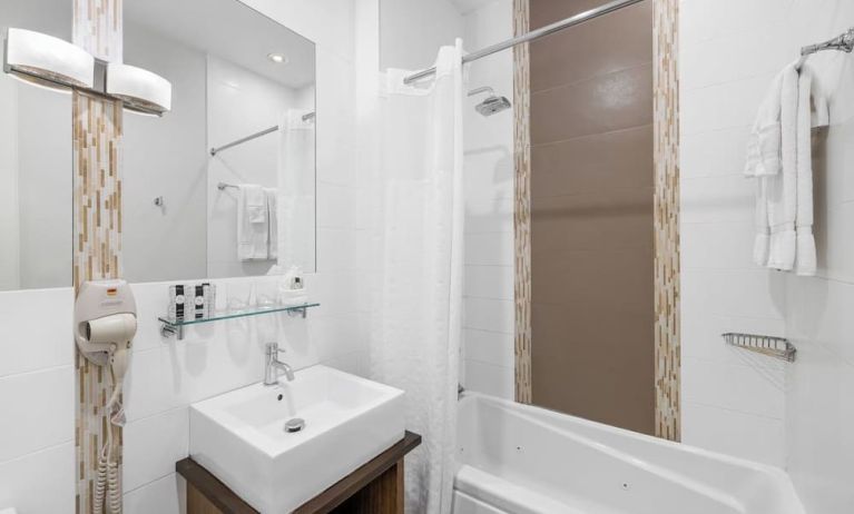 Day use room at Aura Hotel Brooklyn.