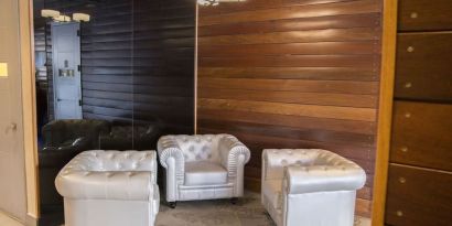 Lobby seating at Aura Hotel Brooklyn.