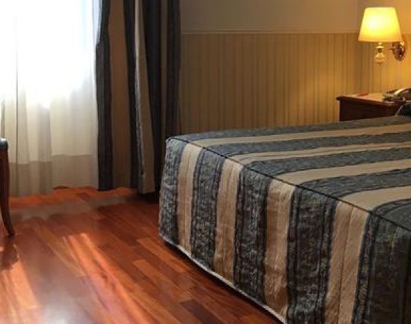 Andreola Central Hotel, Milan
