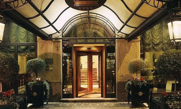 Andreola Central Hotel, Milan
