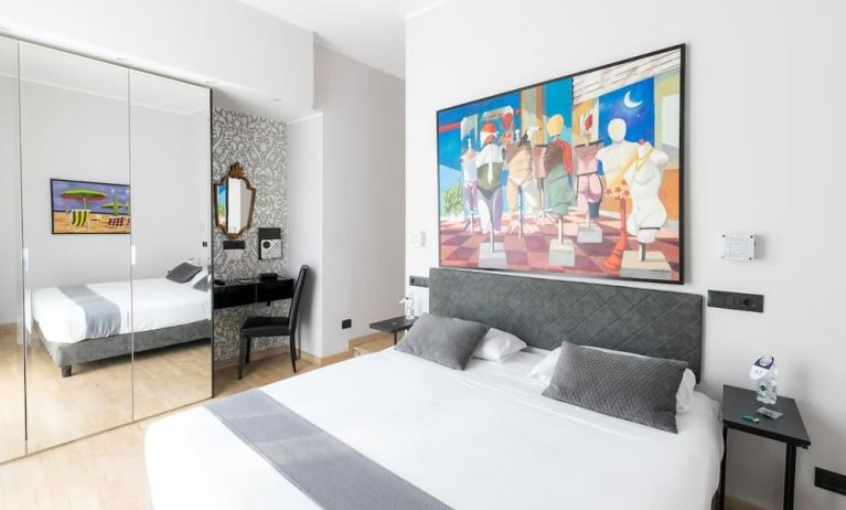 Day use room at Aiello Rooms.
