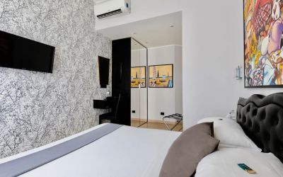 Day use room at Aiello Rooms.

