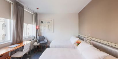 Day use twin room with work desk at Nu Hotel - Brooklyn.