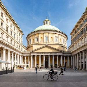 City landmark at Aiello Hotels Duomo.