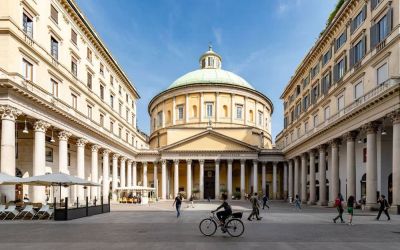 City landmark at Aiello Hotels Duomo.