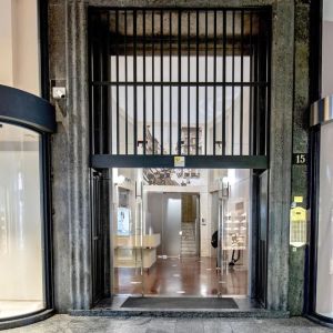 Hotel entrance at Aiello Hotels Duomo.