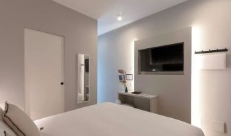 Day use room at AH Duomo Signature.