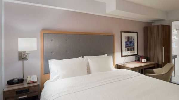 Hotel Hampton Inn Manhattan - Madison Square Garden image