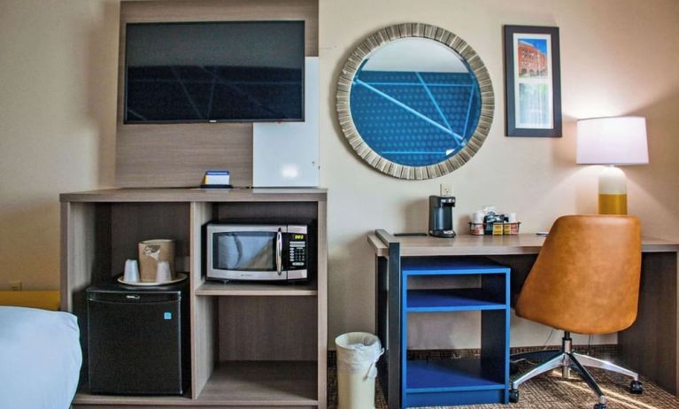 Day use room at Comfort Inn & Suites Geneva - West Chicago.