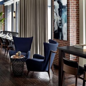 Dining area perfect for coworking at The Boxer Boston.