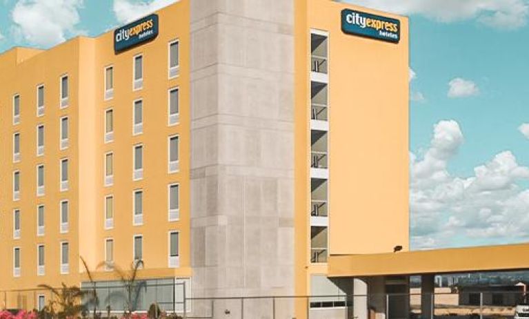 City Express by Marriott Cancún, Cancun