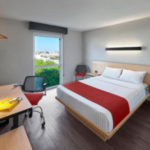 City Express Plus by Marriott Guadalajara Expo