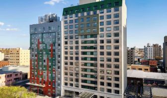 Hotel exterior at DoubleTree By Hilton Long Island City, NY.