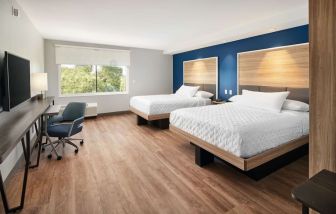 Day use room at Tru By Hilton Ft. Lauderdale Airport.