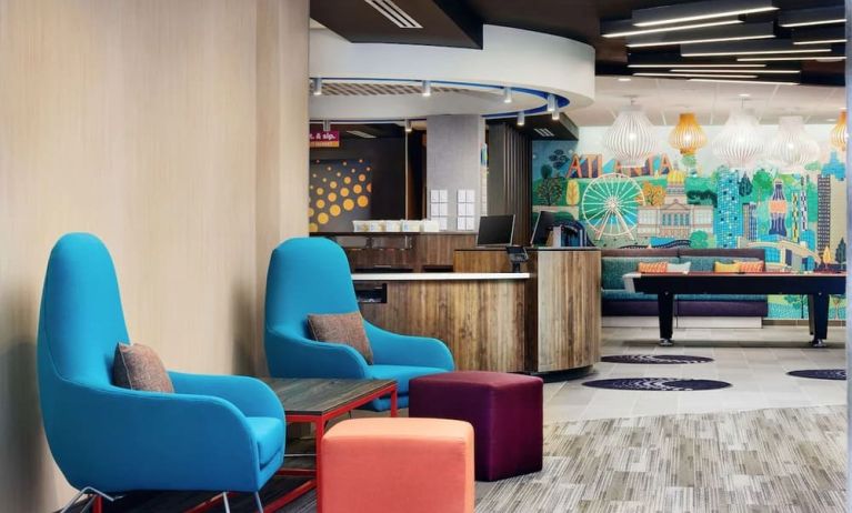 Work space at Tru By Hilton Atlanta Northlake Parkway.