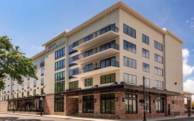 Hotel exterior at Hilton Garden Inn Mobile Downtown.