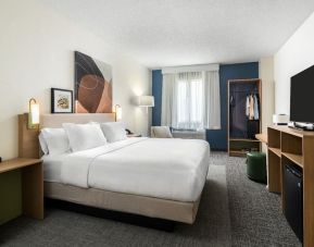 Day use room at Spark By Hilton Lexington Hamburg.