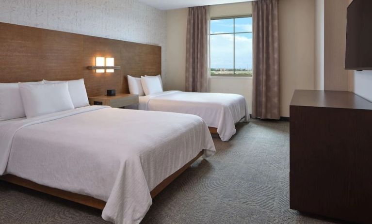 Day use room at Embassy Suites By Hilton Oahu Kapolei.
