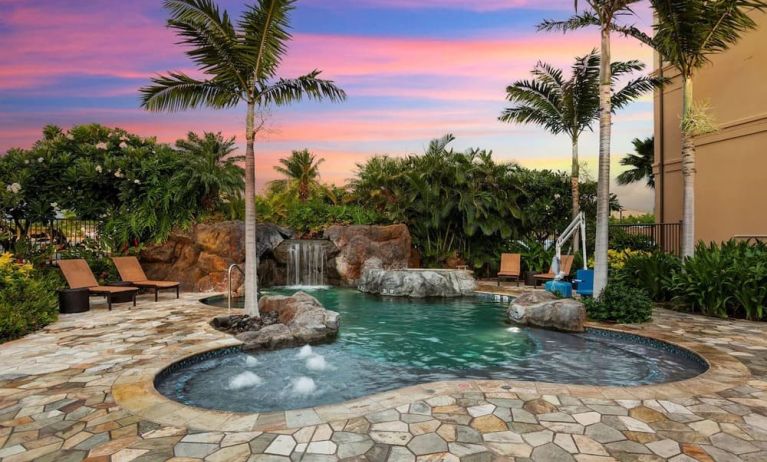 Outdoor pool at Embassy Suites By Hilton Oahu Kapolei.