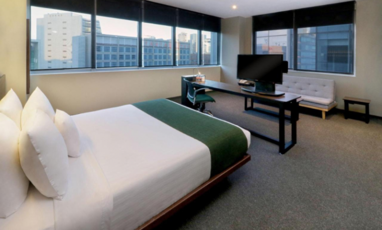 City Express Suites by Marriott Santa Fe, Mexico City