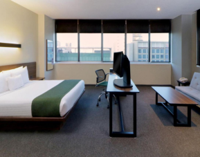 City Express Suites by Marriott Santa Fe, Mexico City