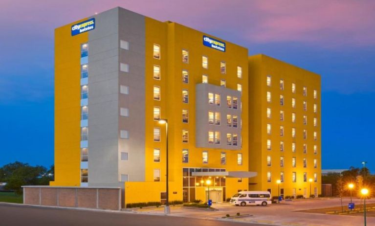 City Express by Marriott Monterrey Lindavista, Monterrey