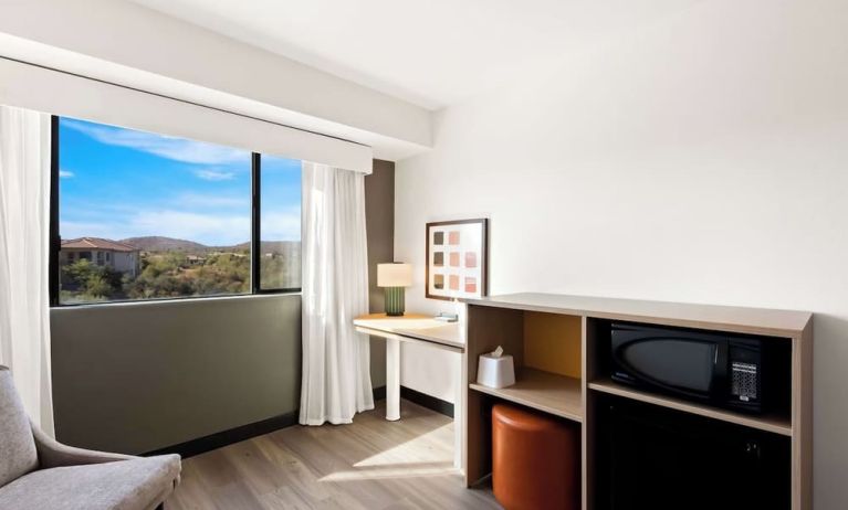 Day use room with natural light at Spark By Hilton Fountain Hills Scottsdale.