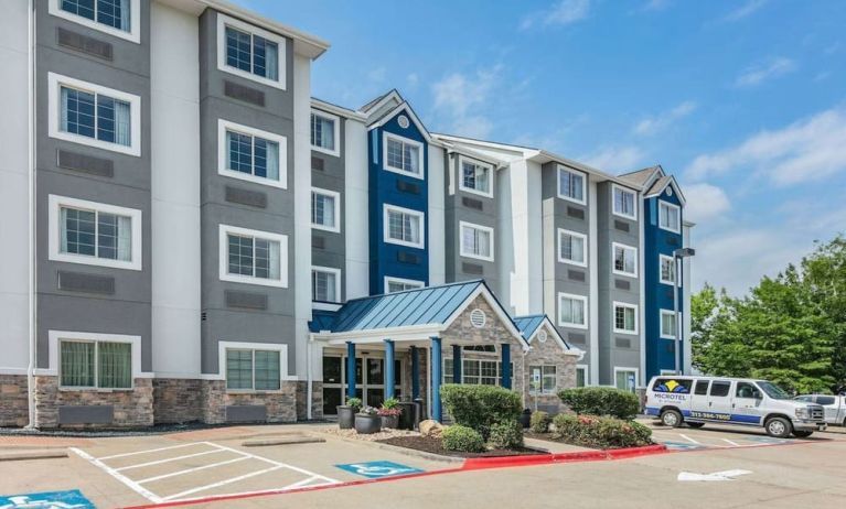 Hotel exterior at Microtel Inn And Suites By Wyndham Austin Airport.