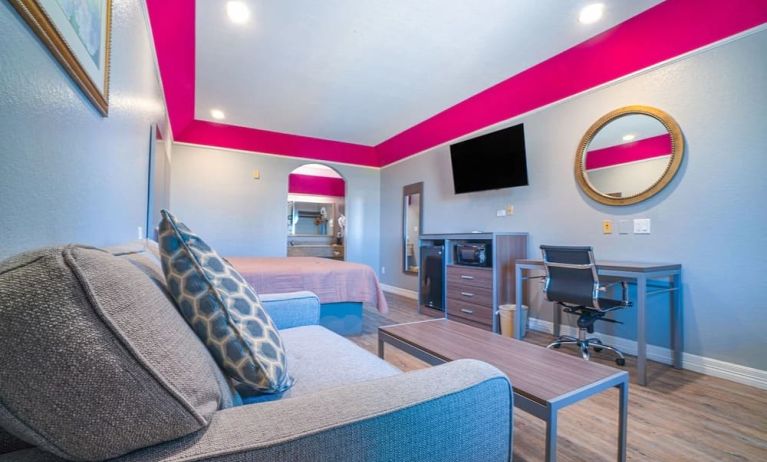 Day use room at Hotel Bliss Kemah Boardwalk.