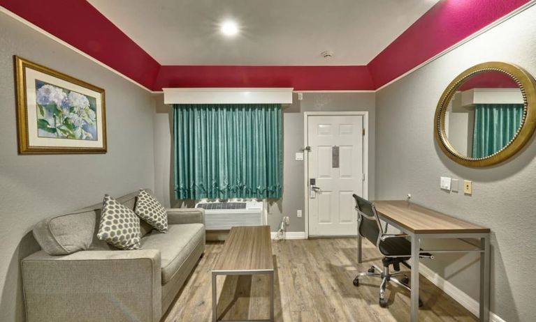 Day use room at Hotel Bliss Kemah Boardwalk.