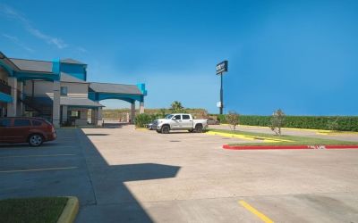Parking available at Hotel Bliss Kemah Boardwalk.